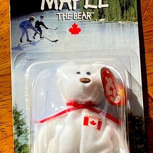 RARE FIND McDonalds 1997 Ty Maple The Bear White Bear Collector